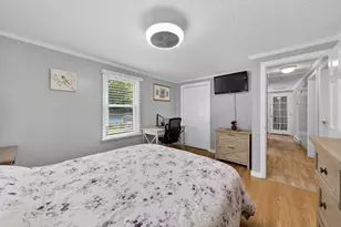 151 Signal Rock Dr, North Kingstown, RI 02852 - Photo 2