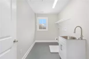 61 Cardinal Rd, Cranston, RI 02921 - Photo 20