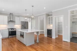 61 Cardinal Rd, Cranston, RI 02921 - Photo 10