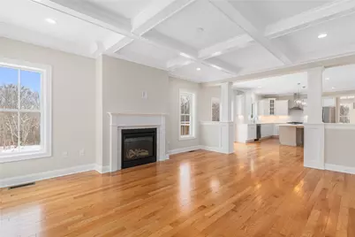 61 Cardinal Road, Cranston, RI 02921 - Photo 14