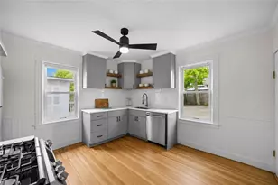 50 Stamford Ave, Providence, RI 02907 - Photo 8