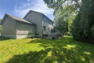 36 Oak Hill Rd, North Kingstown, RI 02852 - Photo 2