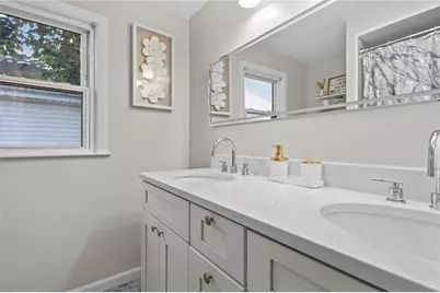 33 Belmont Avenue, East Providence, RI 02914 - Photo 22