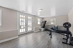 33 Belmont Ave, East Providence, RI 02914 - Photo 30