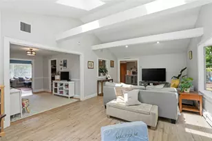 3 Cheshire Dr, Barrington, RI 02806 - Photo 14