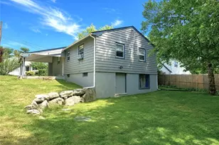 7 Dell St, Coventry, RI 02816 - Photo 4