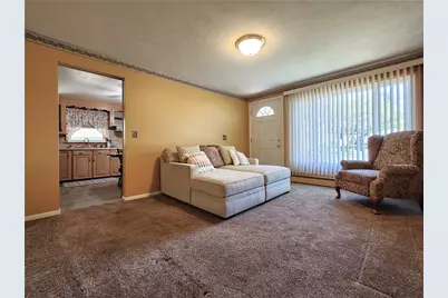 7 Dell Street, Coventry, RI 02816 - Photo 8