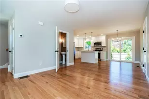81 Cadora Ave, Warwick, RI 02818 - Photo 8