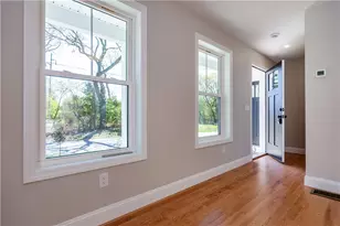 81 Cadora Ave, Warwick, RI 02818 - Photo 6