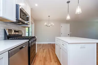 81 Cadora Avenue, Warwick, RI 02818 - Photo 18