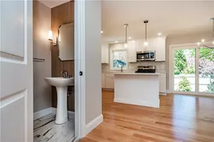 81 Cadora Ave, Warwick, RI 02818 - Photo 10