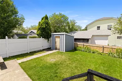 205 Pawtuxet Avenue, Warwick, RI 02888 - Photo 44