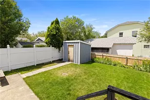 205 Pawtuxet Ave, Warwick, RI 02888 - Photo 44
