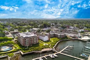 341 Thames St, Bristol, RI 02809 - Photo 44