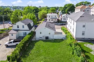 15 Beechwood Ave, Pawtucket, RI 02860 - Photo 22