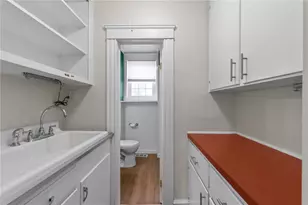 107 Spring St, Pawtucket, RI 02860 - Photo 20
