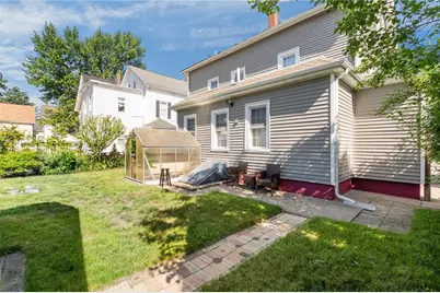 107 Spring Street, Pawtucket, RI 02860 - Photo 40
