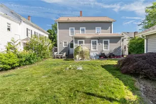107 Spring St, Pawtucket, RI 02860 - Photo 2