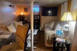 194 Pavilion Ave, Providence, RI 02905 - Photo 6