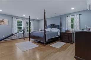 2446 Plainfield Pike, Johnston, RI 02919 - Photo 14