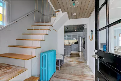 19 Congdon Avenue, Newport, RI 02840 - Photo 2