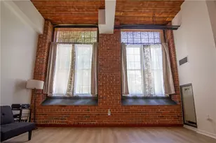 15 Higgins St, Smithfield, RI 02917 - Photo 2