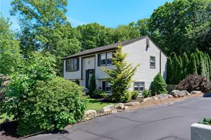 42 Seminole Trail, Cranston, RI 02921 - Photo 4
