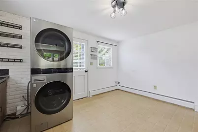 29 Rosedale Drive, Bristol, RI 02809 - Photo 8