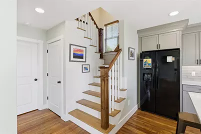 1124 Narragansett Boulevard, Cranston, RI 02905 - Photo 12