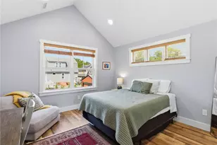 1124 Narragansett Blvd, Cranston, RI 02905 - Photo 26