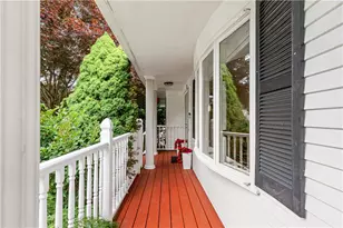 8 Palmer St, Smithfield, RI 02828 - Photo 6