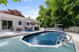 8 Palmer St, Smithfield, RI 02828 - Photo 40