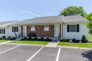 4 Scenery Ln, Johnston, RI 02919 - Photo 1