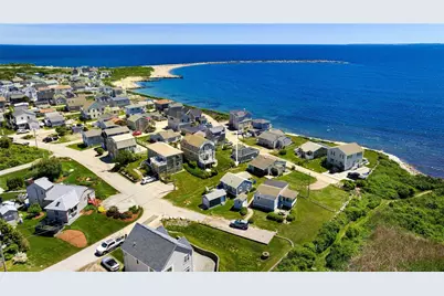11 Woodruff Street, Narragansett, RI 02882 - Photo 4