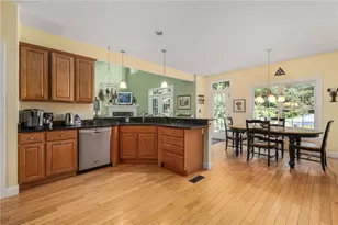 220 Moosehorn Rd, East Greenwich, RI 02818 - Photo 18
