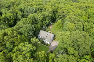 220 Moosehorn Rd, East Greenwich, RI 02818 - Photo 4