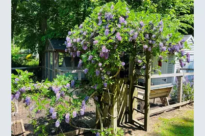 220 Moosehorn Road, East Greenwich, RI 02818 - Photo 2