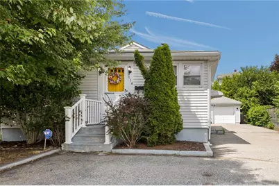 514 Robinson Street, Woonsocket, RI 02895 - Photo 4