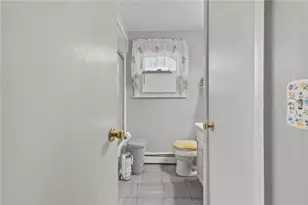 514 Robinson St, Woonsocket, RI 02895 - Photo 12