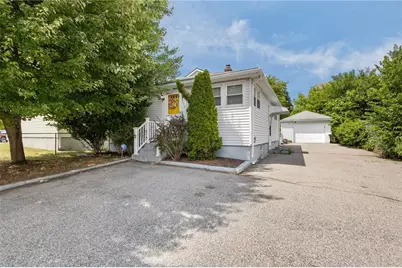 514 Robinson Street, Woonsocket, RI 02895 - Photo 2