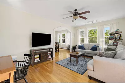 843 Hope Street #3, Providence, RI 02906 - Photo 4