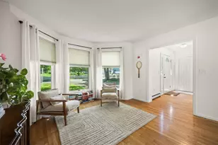 2 Lafayette Dr, Bristol, RI 02809 - Photo 18