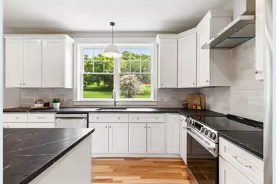 22 Farnsworth Avenue, Tiverton, RI 02878 - Photo 20