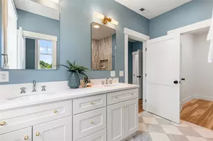 22 Farnsworth Ave, Tiverton, RI 02878 - Photo 32