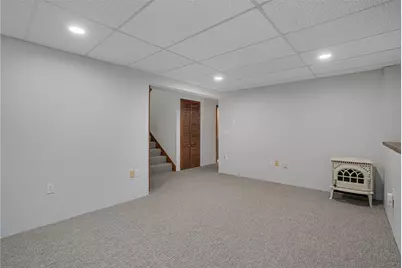40 Red Oak Drive, Coventry, RI 02816 - Photo 18
