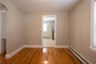 110 Westcott Ave, Cranston, RI 02910 - Photo 10