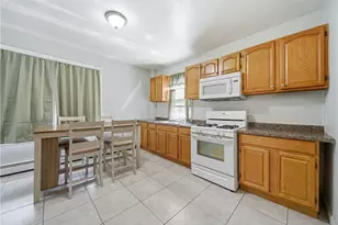 56 Warrington St, Providence, RI 02907 - Photo 22