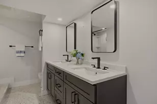 194 Rebels Way, Portsmouth, RI 02871 - Photo 38