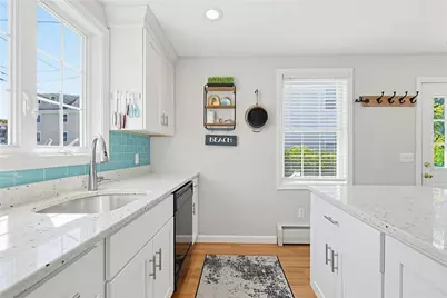 9 Doran Avenue, Bristol, RI 02809 - Photo 12