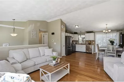 83 Holmes Road, Warwick, RI 02888 - Photo 4
